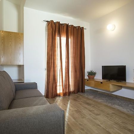 Quinto Tronco Hotel Elini Kültér fotó